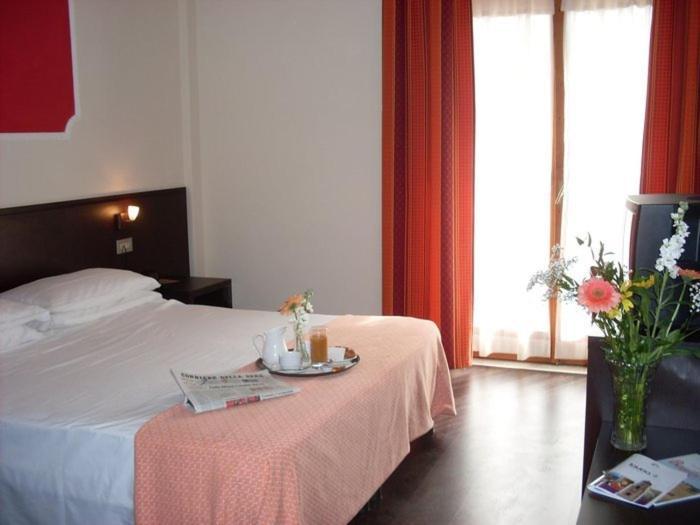 Hotel Isola Di Lauria Lauria Inferiore Pokoj fotografie